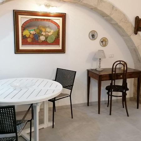 Il Cortiletto Di Via Minniti Syracuse Exterior foto