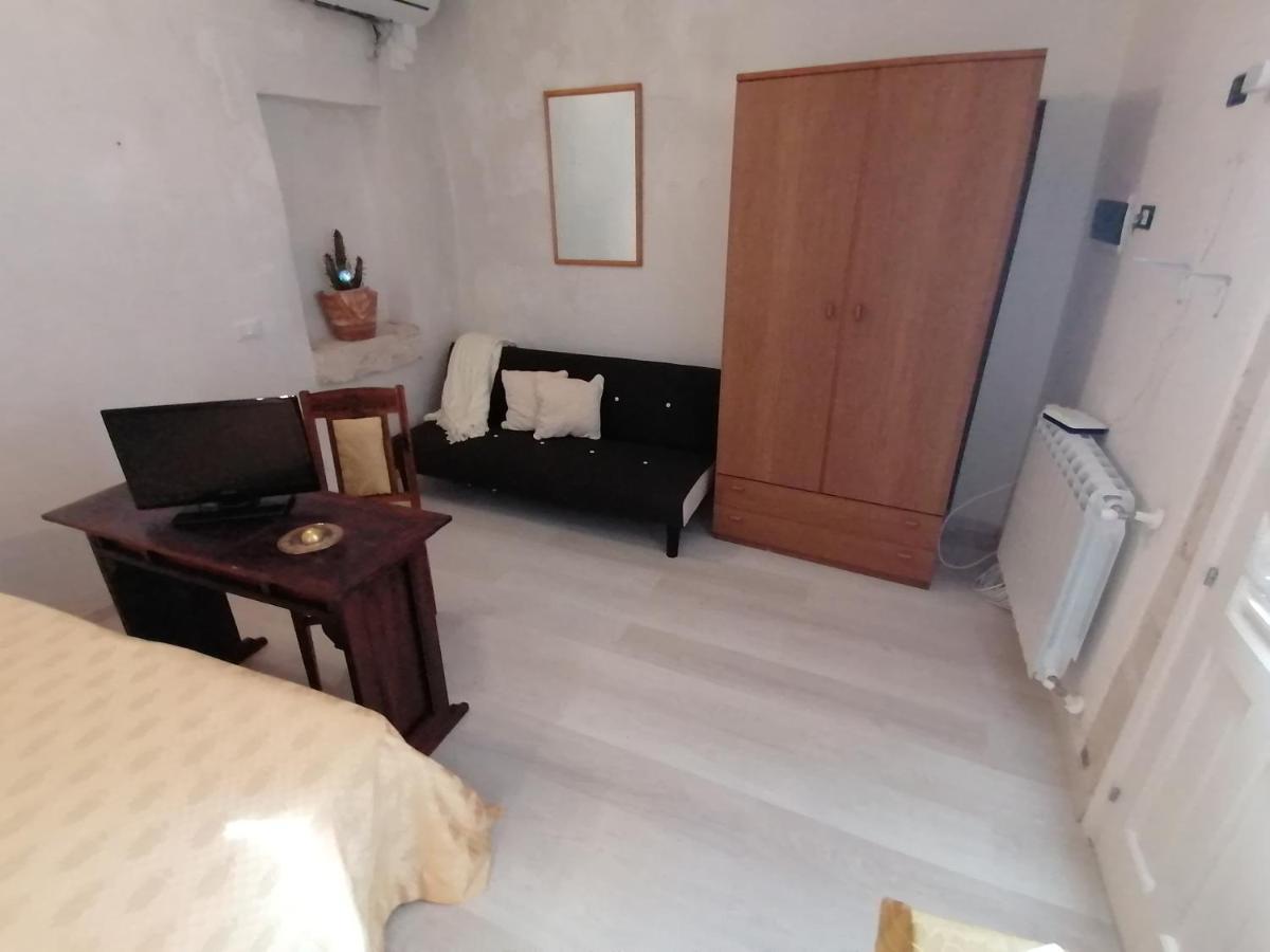 Il Cortiletto Di Via Minniti Syracuse Exterior foto